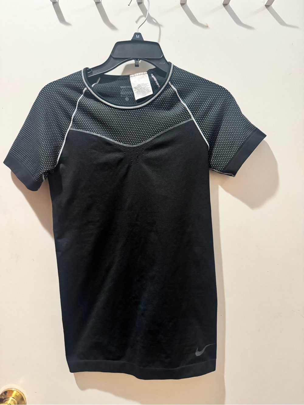 Nike Black Short-Sleeve Performance Tee with Gray Accents
